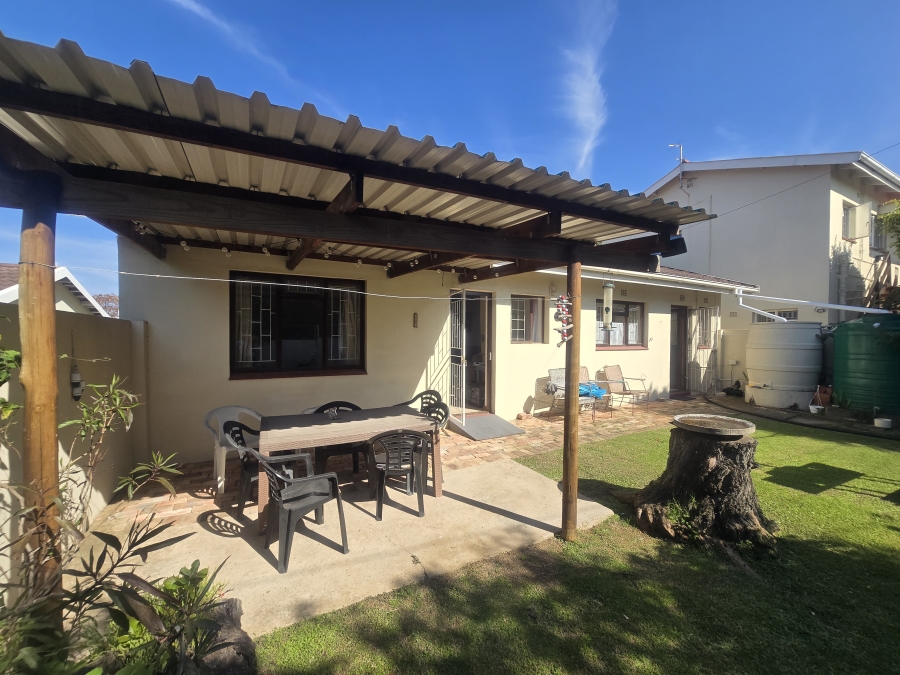 To Let 2 Bedroom Property for Rent in West Bank Eastern Cape